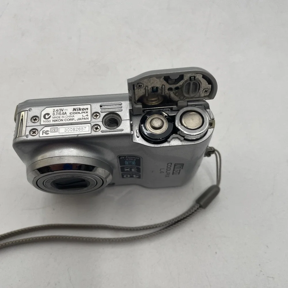 Nikon coolpix l4